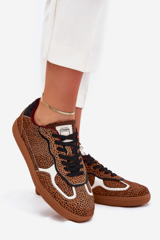 Sneakers model schoenen Dames Daniel Lopez Just Dare SS2D4016 bruine kleur Sneakers model schoenen Dames Daniel Lopez Just Dare SS2D4016 bruine kleur