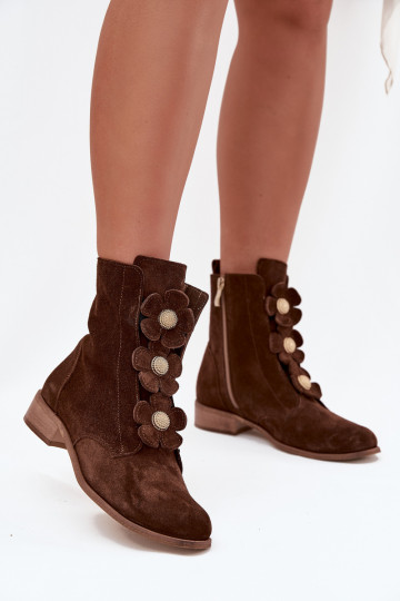 Zamshoe dames schoenen met decoratieve bloemen details Zazoo 3085 bruine kleur