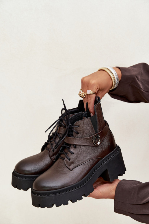 Leer Dameslaarzen Op Klok met versierde hakken opInarmen Zazoo 60557 CzekoladoIne Leer Dameslaarzen Op Klok met versierde hakken opInarmen Zazoo 60557 CzekoladoIne