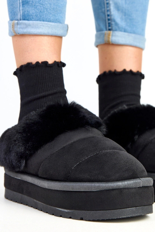 Zwarte korte sneeuwlaarzen, gevoerd...