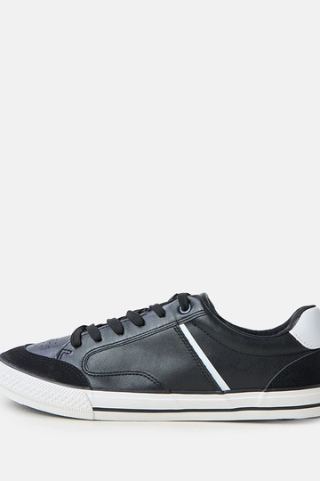 Zwarte heren sneakers met witte details William 2