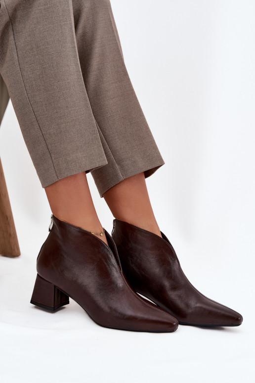 Chocolade kleur dames enkellaarsjes met hakken van ecologische leer Rylina