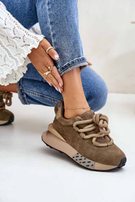 van suède Sneakers model schoenen Dames met platformGrubym Vetersluitingm Artiker 54C1466 bruine kleur van suède Sneakers model schoenen Dames met platformGrubym Vetersluitingm Artiker 54C1466 bruine kleur