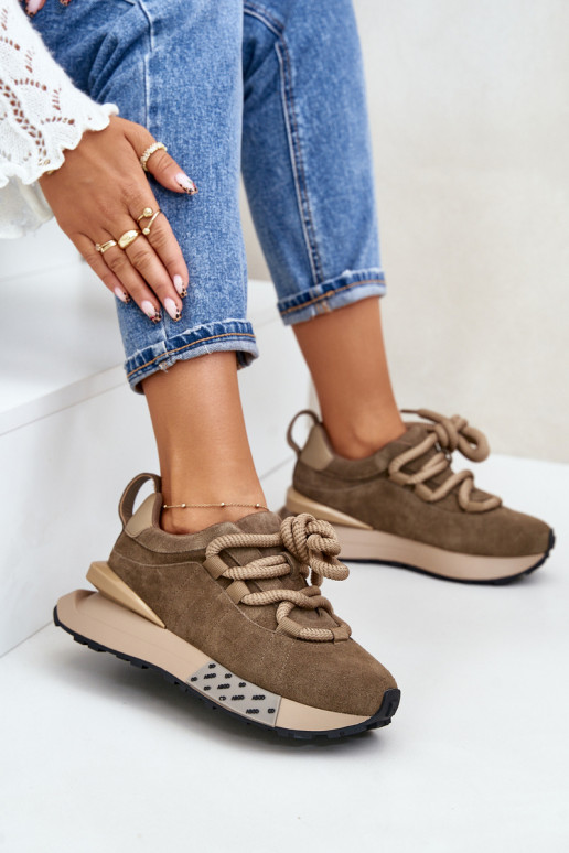 van suède Sneakers model schoenen Dames met platformGrubym Vetersluitingm Artiker 54C1466 bruine kleur van suède Sneakers model schoenen Dames met platformGrubym Vetersluitingm Artiker 54C1466 bruine kleur