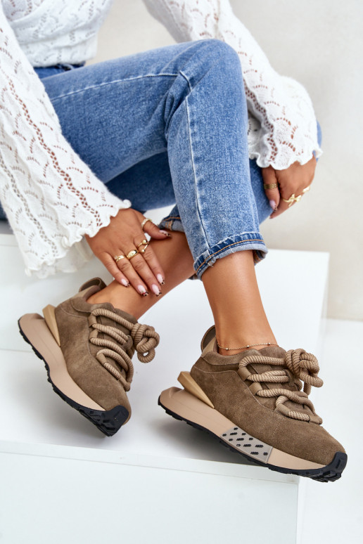 van suède Sneakers model schoenen Dames met platformGrubym Vetersluitingm Artiker 54C1466 bruine kleur van suède Sneakers model schoenen Dames met platformGrubym Vetersluitingm Artiker 54C1466 bruine kleur