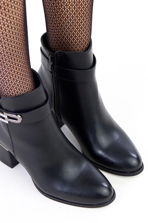 Zwarte hoge haklaarzen met zirconia...