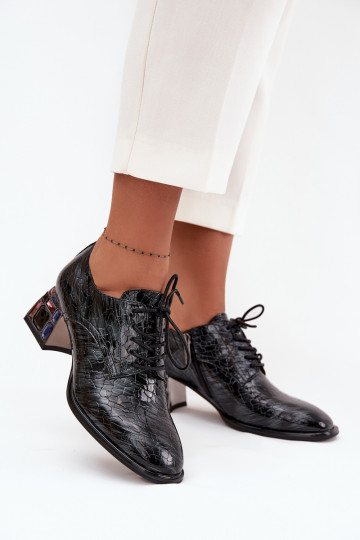 Halfleren schoenen van lakleer Dames met hakken met glanzende gaten Artiker 57C0072 grijs 2