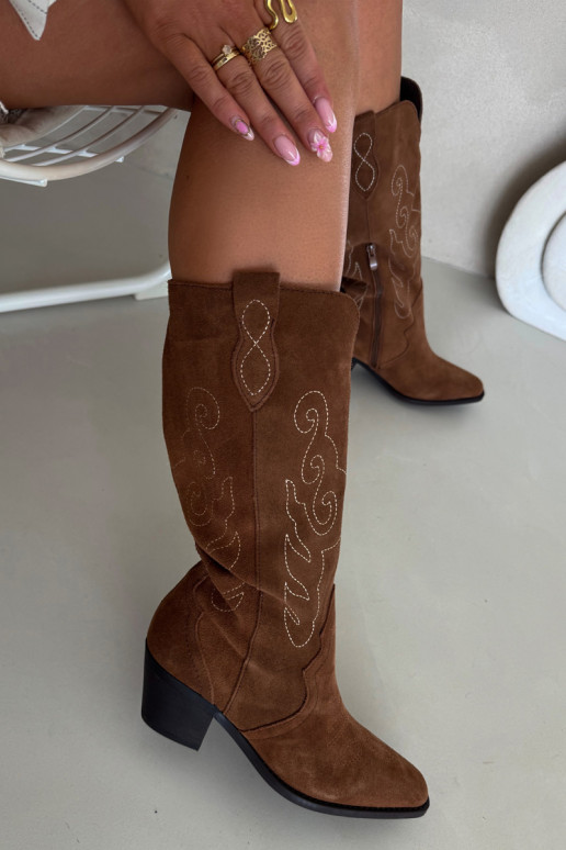 Dames lange cowboystijl suède laarzen met hakken, bruin, Karira