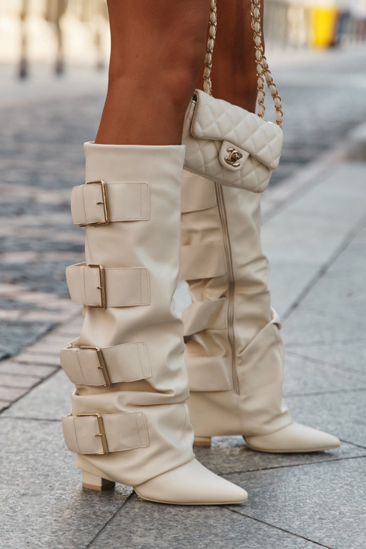 Dames lange laarzen met hakken, ingenaaide zool en gouden gespen ivoorkleurig Isavelle