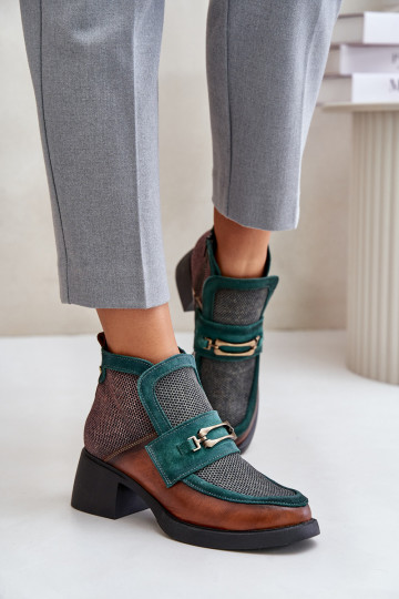 Leer Dameslaarzen Op enorme hakken met ornamenten Het heeftciejka A6747-29 bruin-groene kleur