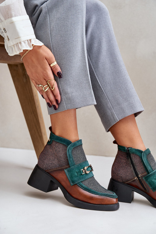 Leer Dameslaarzen Op enorme hakken met ornamenten Het heeftciejka A6747-29 bruin-groene kleur