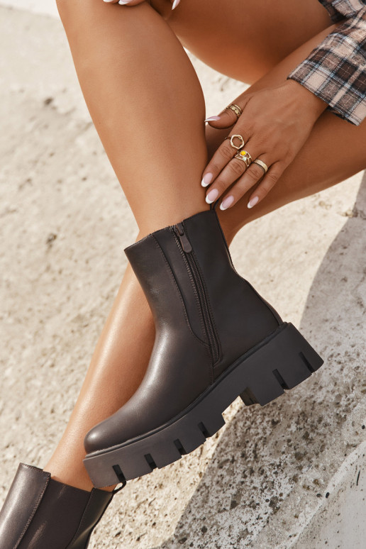 Stijlvolle paarsgewarmde dameslaarsjes van eco-leer in donkerbruin "Fivienne"