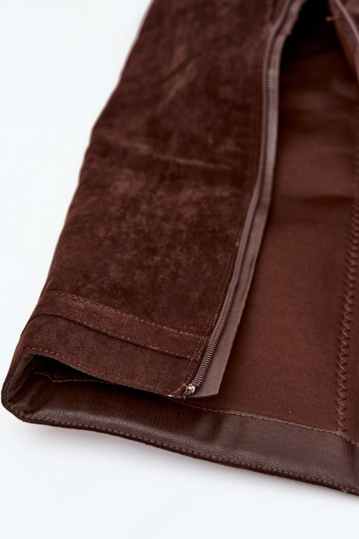 Dames lange laarzen op platform met bandjes en zilveren details in chocolade kleur Korivelle