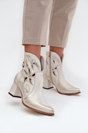 Leer met elementen van opengeInerkt Dameslaarzen Zazoo 3647 gouden kleur Przecierany