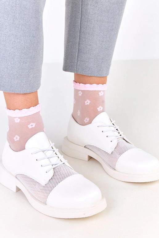 Witte dames enkellaarsjes met gaas op...