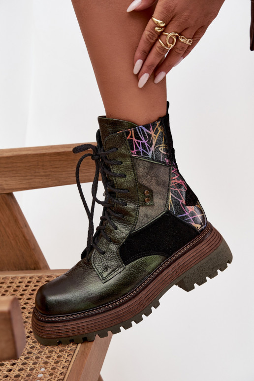 Leer Enkellaarsjes voor Inerknemers Dames met platform Het heeftciejka 07104-09 kaki kleuren