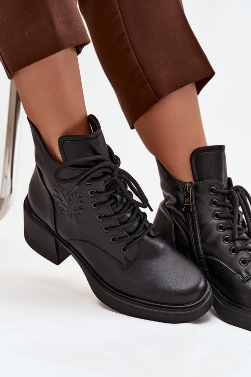 Dames enkellaarsjes van natuurlijk leer met klittenband, gevoerd, Vinceza 39950 zwarte kleur