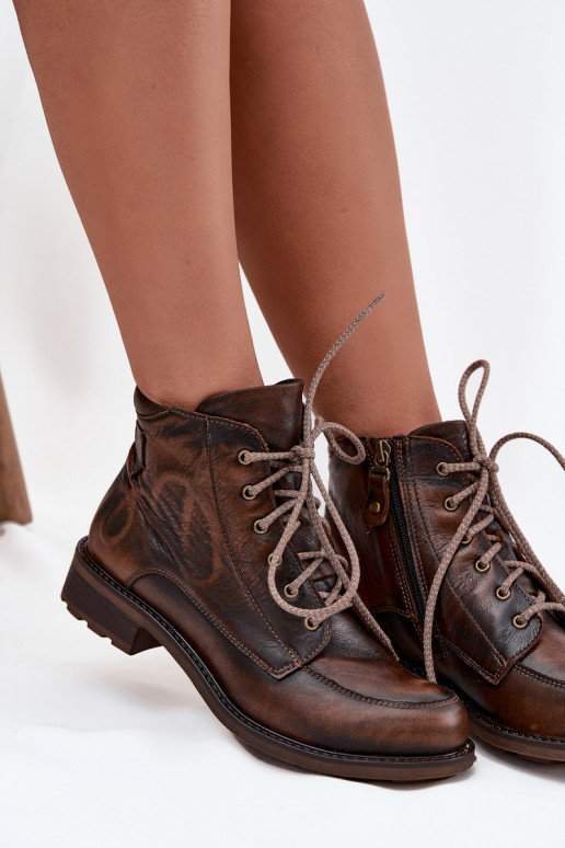 DameslaarzenOpturalnej Skóry met brede hakken Het heeftciejka 07063-02 bruine kleur