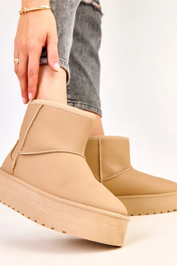 Bruine lage sneeuwlaarzen...