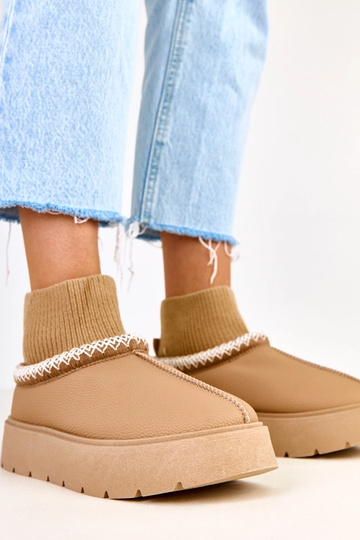 Bruine sneeuwlaarzen met...