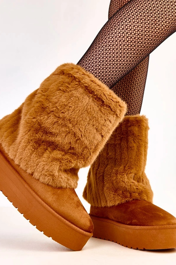 Bruine sneeuwlaarzen op een plateau met faux fur schacht Leda 2