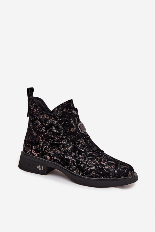 LaarzenOpturalnego van suèdeu Op een lage hak D&A CR52-713 in zInart en bruin