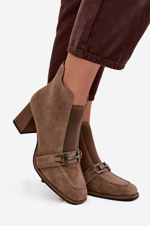 DameslaarzenOpturalnego van suèdeu met hakken Artiker 57C0222 beige