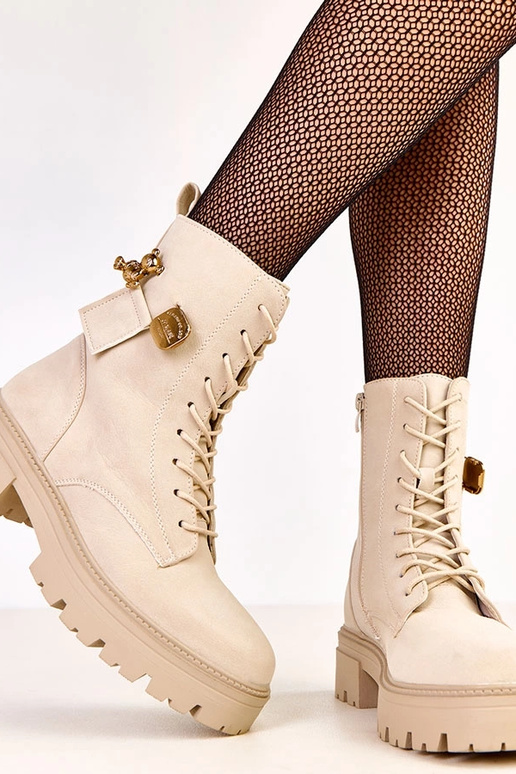 Zandkleurige dames trekking schoenen...