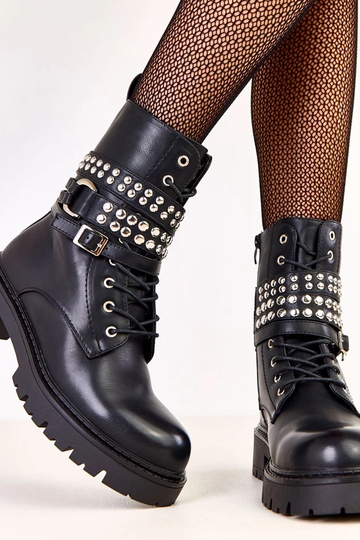 Zwarte dames wandelschoenen met decoratieve elementen Ladora 2