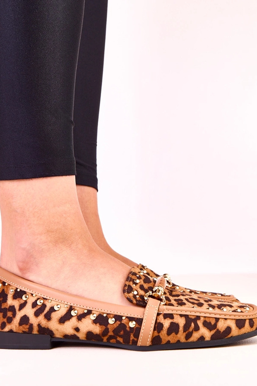 Leopardprint ballerina's van...