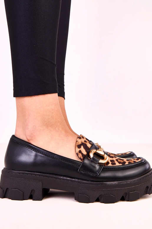 Zwarte mocassins met lederen accent... Zwarte mocassins met lederen accent...