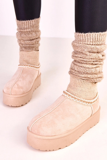 Beige lage sneeuwlaarzen met sok-type schacht Bernica 2