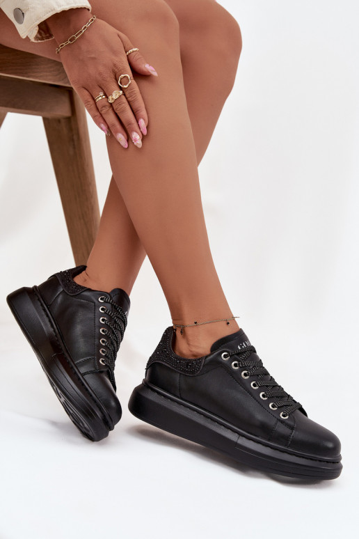 Dames sportieve sneakers van natuurlijk leer GOE OO2N4004 zwart