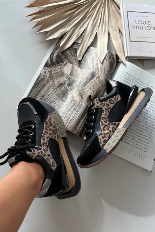 Leren dames sneakers in sportieve stijl met platform en luipaardprint Artiker 55C0134 zwarte kleur