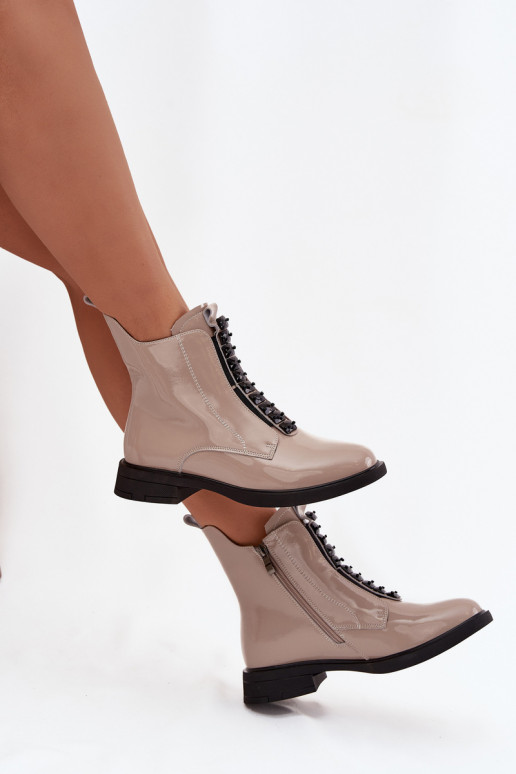 Vrouwen laarsjes van natuurlijke leer met lak effect D&A MR52-108 zandkleur