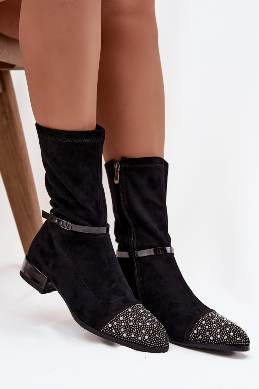 Vrouwen laarsjes op lage hak met decoratie en bandjes D&A MR52-165 zwart