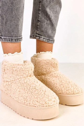 Beige sneeuwlaarzen met schapenvacht schacht Lasso