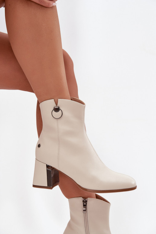 opInarmen LaarzenOpturalnej Skóry met hakken Het heeftciejka K7203-04 beige opInarmen LaarzenOpturalnej Skóry met hakken Het heeftciejka K7203-04 beige
