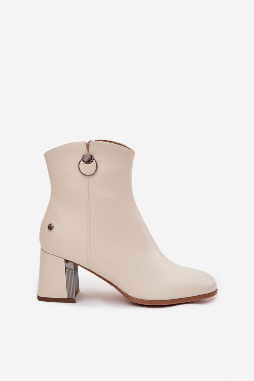 opInarmen LaarzenOpturalnej Skóry met hakken Het heeftciejka K7203-04 beige opInarmen LaarzenOpturalnej Skóry met hakken Het heeftciejka K7203-04 beige