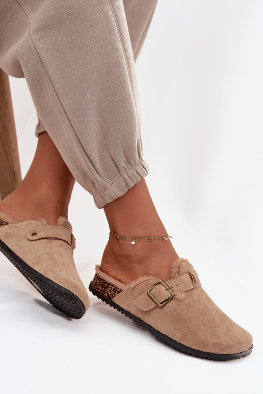 Slippers Klompen Dames opInarmen met bont erin met gespen beige Sylisse Slippers Klompen Dames opInarmen met bont erin met gespen beige Sylisse