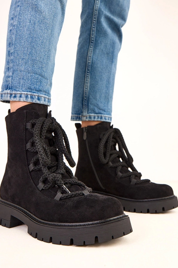 Zwarte enkellaarsjes met... 2