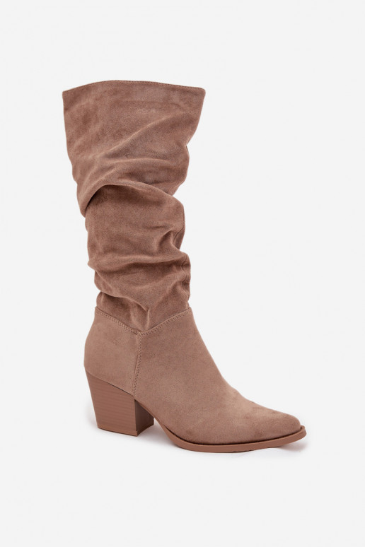 dameslaarzen Met een geplooid bovenInerk met hakken opInarmen beige Paelina dameslaarzen Met een geplooid bovenInerk met hakken opInarmen beige Paelina