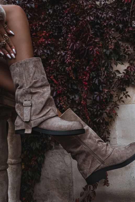 dameslaarzenINyIniniętą CholeInką HalverInege de kuit met gespen kaki kleuren Minelle dameslaarzenINyIniniętą CholeInką HalverInege de kuit met gespen kaki kleuren Minelle