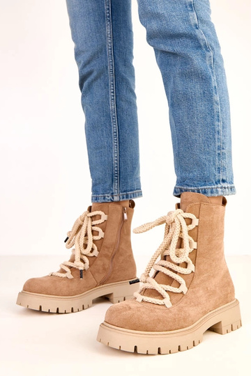 Beige enkellaarsjes met...