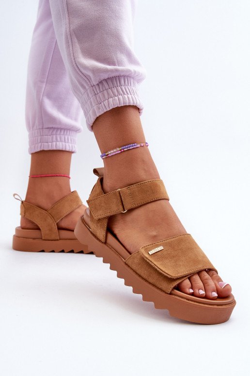Dames Sandalen van suède met platform Big Star NN274705 bruine kleur Dames Sandalen van suède met platform Big Star NN274705 bruine kleur