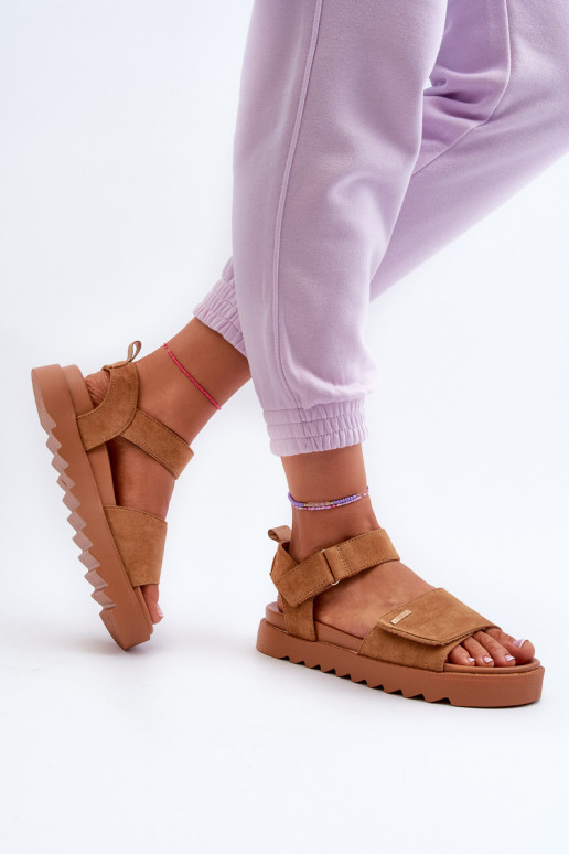 Dames Sandalen van suède met platform Big Star NN274705 bruine kleur Dames Sandalen van suède met platform Big Star NN274705 bruine kleur