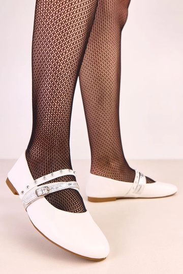 Witte ballerina's met decoratieve bandjes Vika 2