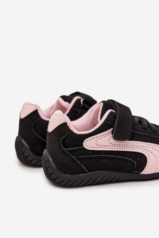 schoenen Kindersneakersmet lijmbevestigingem ZInart en-roze Perrin