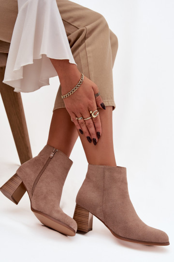 Dameslaarzen van eco-suèdeoIne beige Het heeftrilou