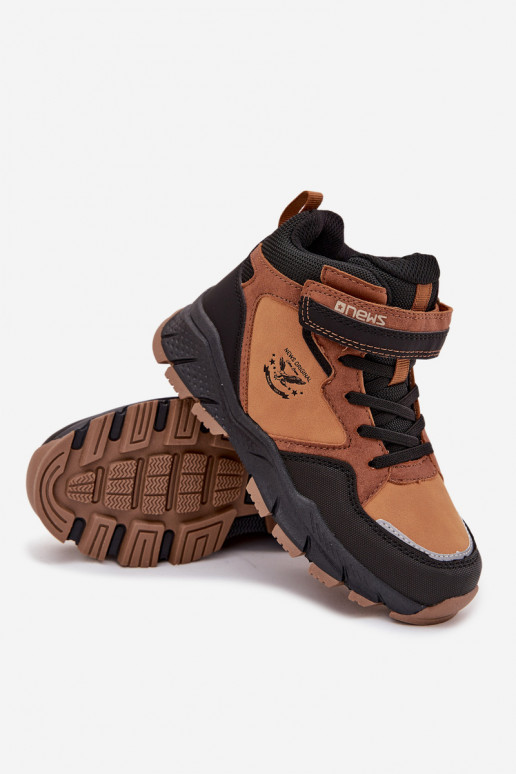 INinterlaarzen Trekken Kinderen met zelfklevende bevestigingsmiddelen opInarmen bruine kleur Miravie